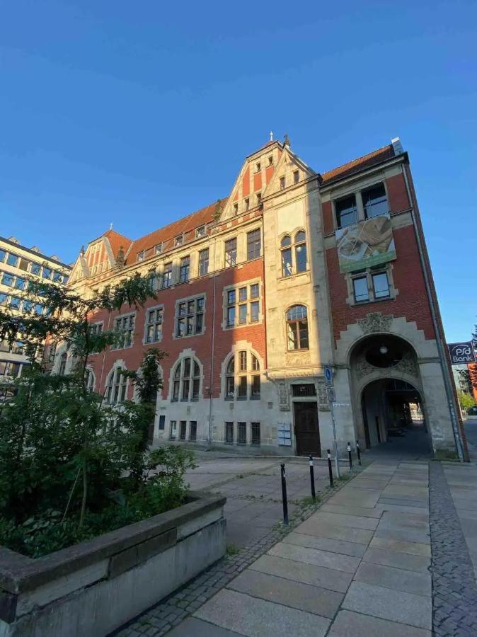 Apartment Im Historischen Altbau Am Marktplatz - Disney+, 300Mb/S Internet Chemnitz Ngoại thất bức ảnh